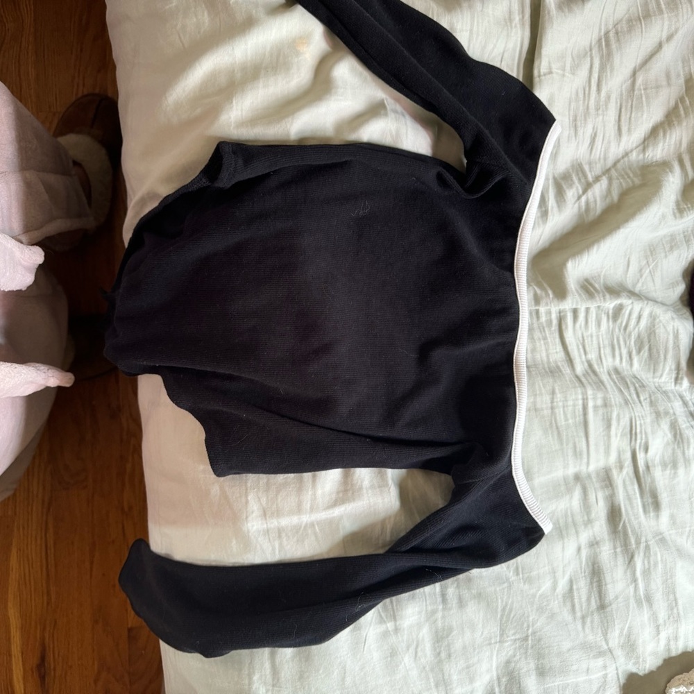 Princess Polly off the shoulder bodysuit size 6